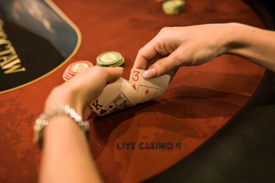 真人百家樂 超級幸運6怎麼玩玩法補牌規則賠率一秒搞懂-livecasino8